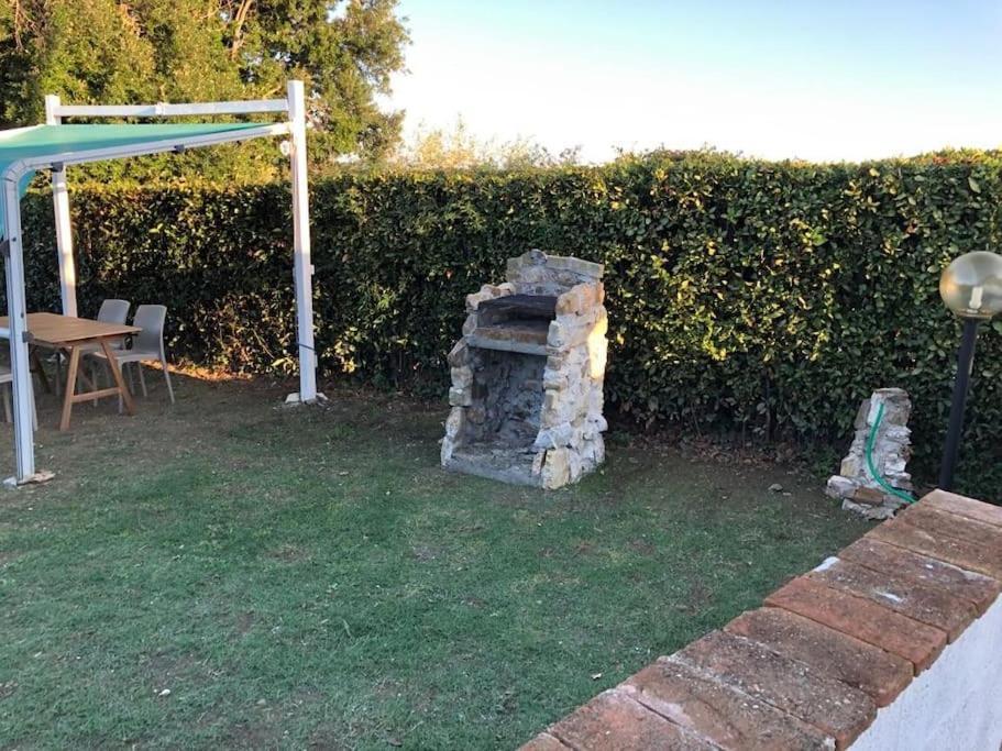 Villetta A Schiera Nei Pressi Del Mare Ливорно Екстериор снимка