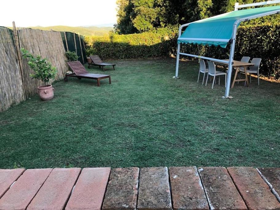 Villetta A Schiera Nei Pressi Del Mare Ливорно Екстериор снимка