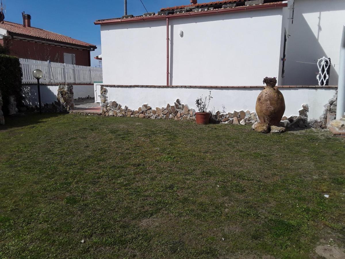 Villetta A Schiera Nei Pressi Del Mare Ливорно Екстериор снимка